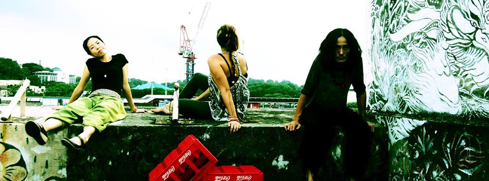 Butoh Dance Women Duo in A Temporary Landscape